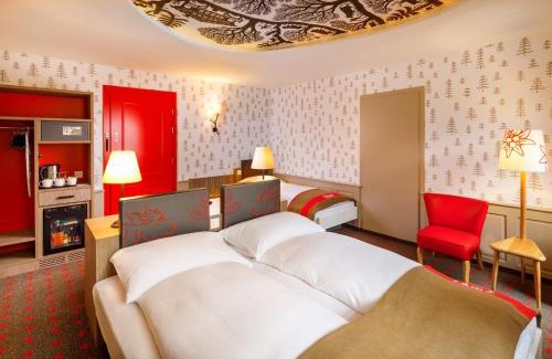 Hottingen Hotel | Swiss Night by Fassbind