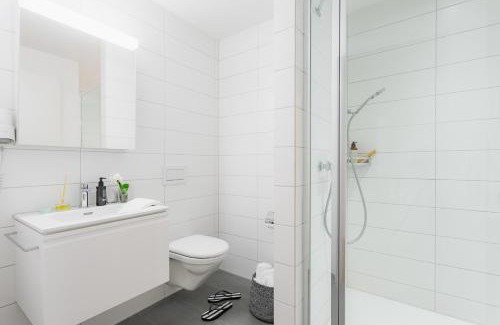 Kloten Apartment | Swiss Star Zurich Airport - Self Check-In