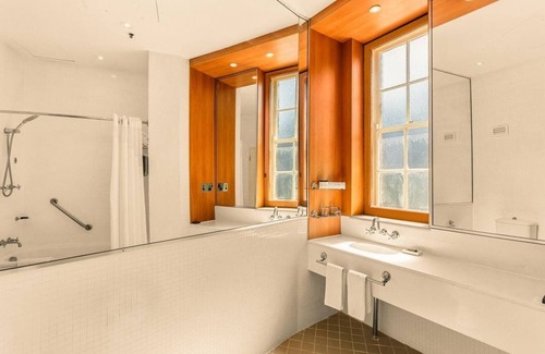 The Rocks Hotel | Sydney Harbour Hotel