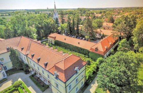Rojtokmuzsaj Hotel | Szidónia Castle