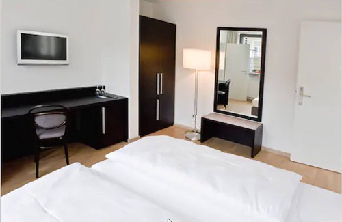 Old Town Hotel | Tandem