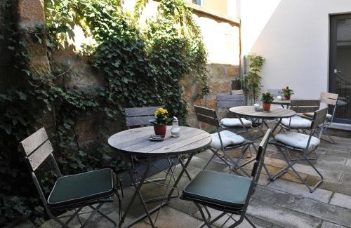 Old Town Hotel | Tandem Hotel