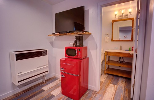Big Bear Hotel | Tao Cabins