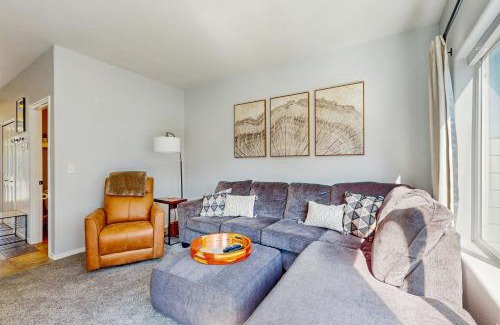 Redmond House | Tee Time Retreat