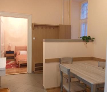 Erzsebetvaros Apartment | Tempo Courtyard Apartman