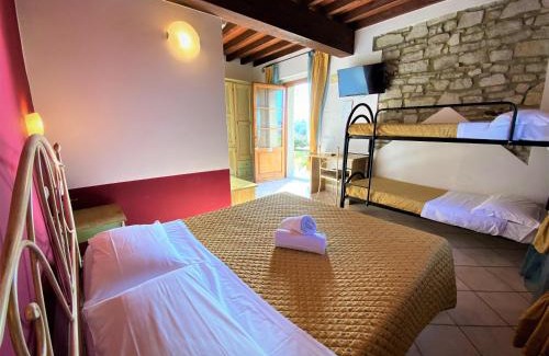 Castellina Marittima Hotel | Tenuta La Lupa