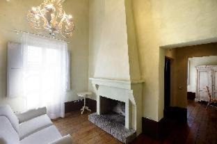 Urbino House | Tenuta Santi Giacomo e Filippo
