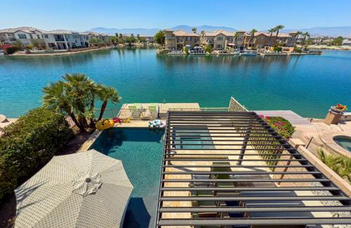 Terra Lago House | Terra Lago Villa Lake, Mountain and Desert view, Coachella Getaway