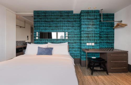 Tin Wan Hotel | The Aberdeen Harbour by Ovolo