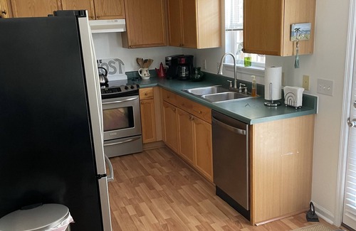 Tranquil Harbour House | “The Almost” A dog friendly, beach getaway
