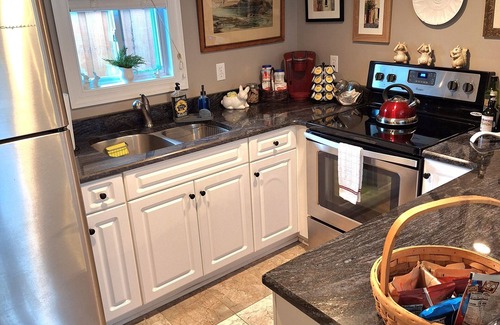 Wilmington Cottage | The Artist's Cottage is the ideal home away from home!