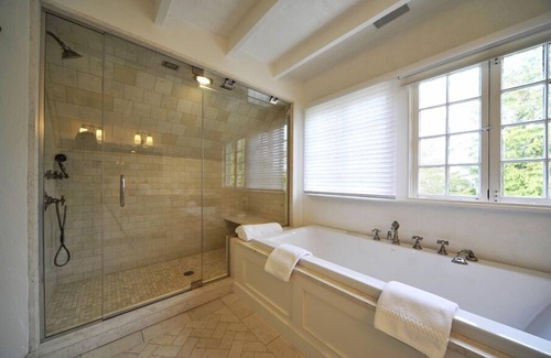 Village of East Hampton Bed & Breakfast | The Baker House 1650