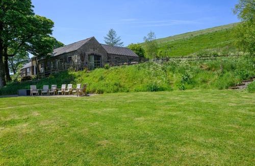 Longnor House | The Barn at Hill House