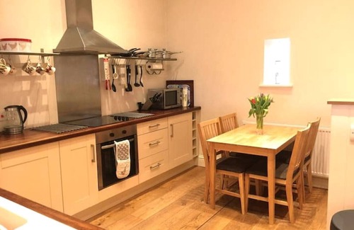 Longnor House | The Barn at Ivy House Farm, Warslow, Peak District