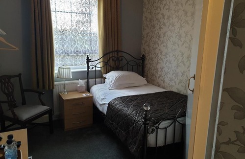 Louth Hotel | The Beaumont Accommodation