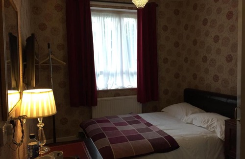 Louth Hotel | The Beaumont Accommodation