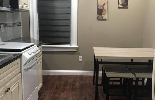 Tuckahoe House | The beautiful HillSide Cottage awaits you! Great location and close to NY city!