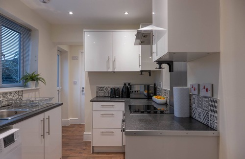Burslem House | The Bespoke Orange County (Perfect for Contractors and Short-term stays)