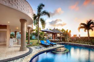 Bukit Villa | The Beverly Hills Bali Villas Jimbaran