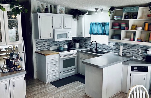 Hutchinson Island South Cottage | The Bitcoin Beach House on Hutchinson Island - Great Location!