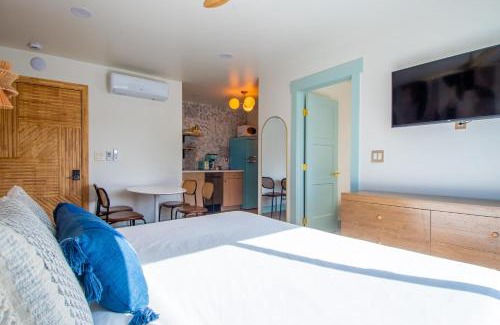 Mission Beach Hotel | The Boardwalk Hotel