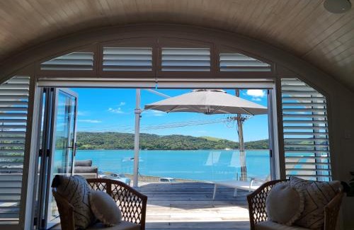 Raglan Apartment | The Boatshed, Luxury Waterfront Accommodation