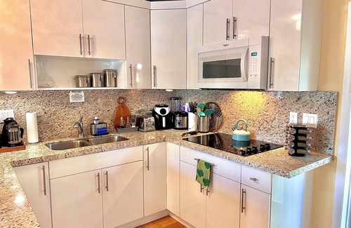 North Miami House | The Boutique Guest House