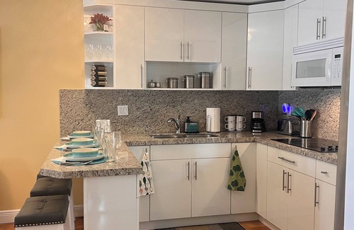North Miami House | The Boutique Guest House