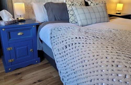 Falkland Hotel | The Bruce Inn