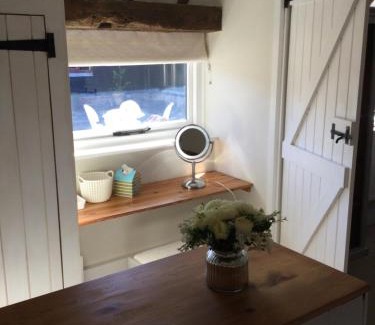 Ticehurst House | The Byre at Heartwood