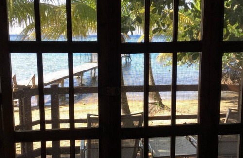 Antoneys Cay Cottage | The Cabana Guest Cottage
