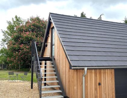 Bury St Edmunds Apartment | The Cartlodge - Studio Loft Apartment in Horringer, Bury St Edmunds