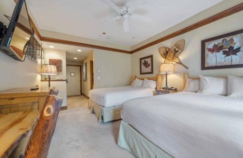 Beaver Creek Hotel | The Charter at Beaver Creek E115