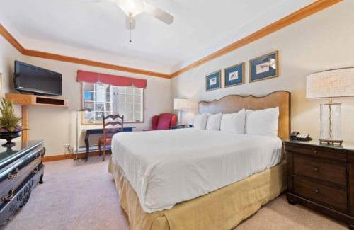 Beaver Creek Hotel | The Charter at Beaver Creek F315