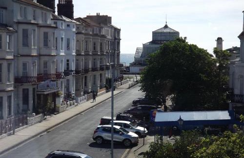 Great Yarmouth Hotel | The Chequers