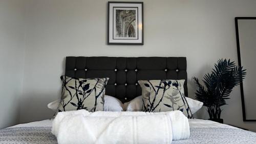 Blacon Apartment | The Cheshire Gathering - With Hot Tub