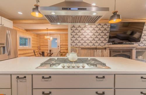 Fairbanks House | The Chetana Ridge Cabin