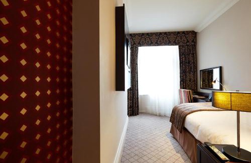 Warwick Hotel | The Clermont London, Victoria