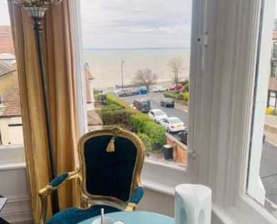 Westcliff-on-Sea Hotel | The Cobham Hotel
