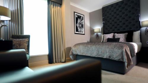 London Borough of Hounslow Hotel | The Continental Hotel, Heathrow