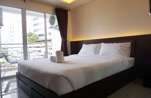 Khlong San Hotel | The Cosy River