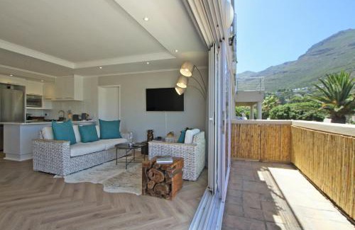 Scott Estate Apartment | The Cosy Sandcastle