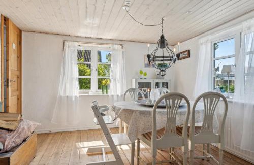 Hirtshals House | The Cozy Cottage