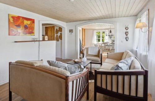 Hirtshals House | The Cozy Cottage