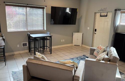 Bonney Lake Hotel | The Cozy Nook