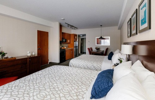 Jasper Hotel | The Crimson Jasper