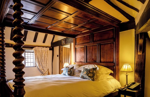 Chiddingfold Hotel | The Crown Inn
