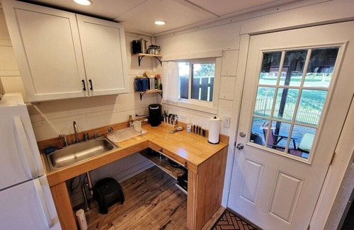 Canaan Valley Ski Chalet | The Davis Loft - Perfect Location