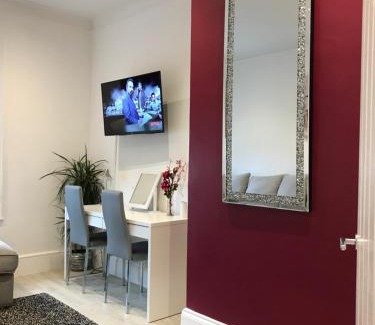 Royal Tunbridge Wells Apartment | The Dragon Pad Boutique Apartment
