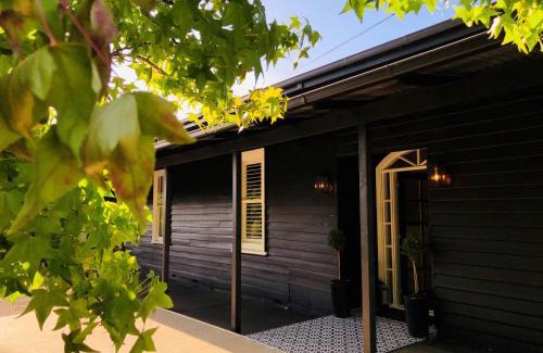 Hepburn Springs Hotel | The Dudley Boutique Hotel